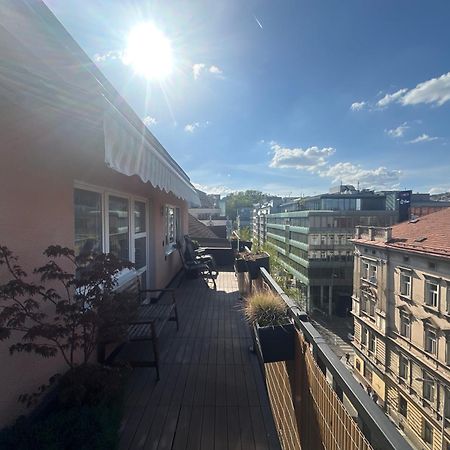 Andel Apartment With Terrace Prag Dış mekan fotoğraf